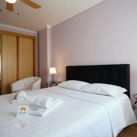 Apartamento Charneca Caparica Residential Flat *