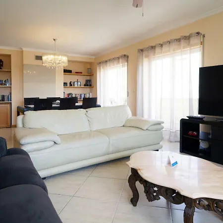 Charneca Caparica Residential Flat *