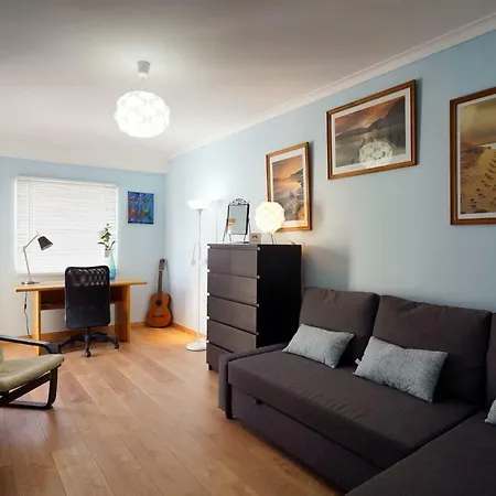 Charneca Caparica Residential Flat * Charneca (Setubal)