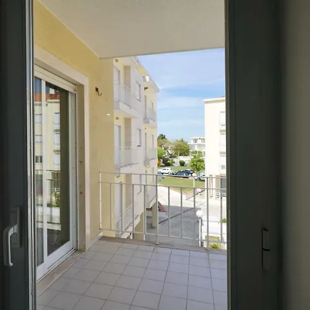 Charneca Caparica Residential Flat *